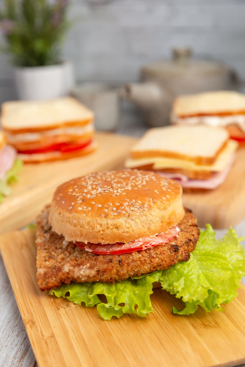 SANDWICH DE MILANESA DE POLLO 