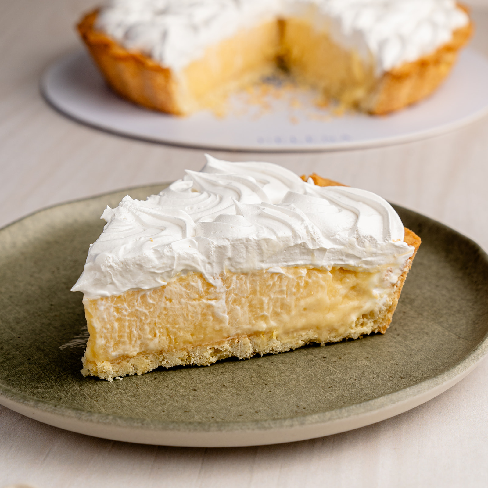 Torta Grande Pie de Limón. 