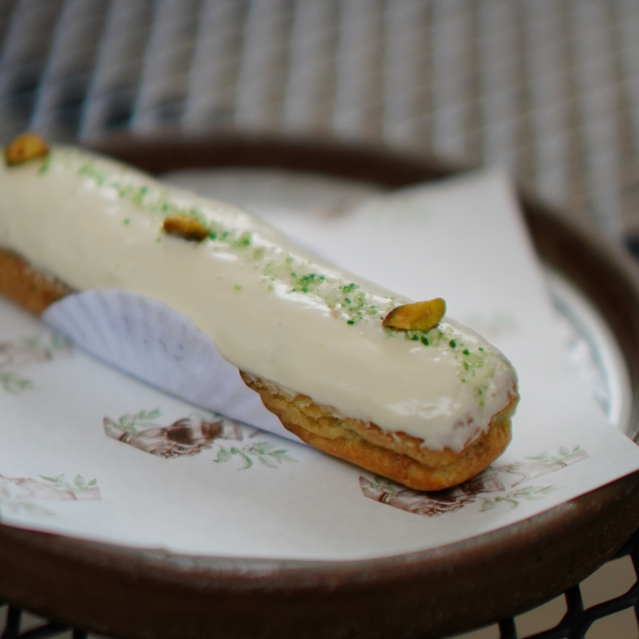 Eclair de pistacho