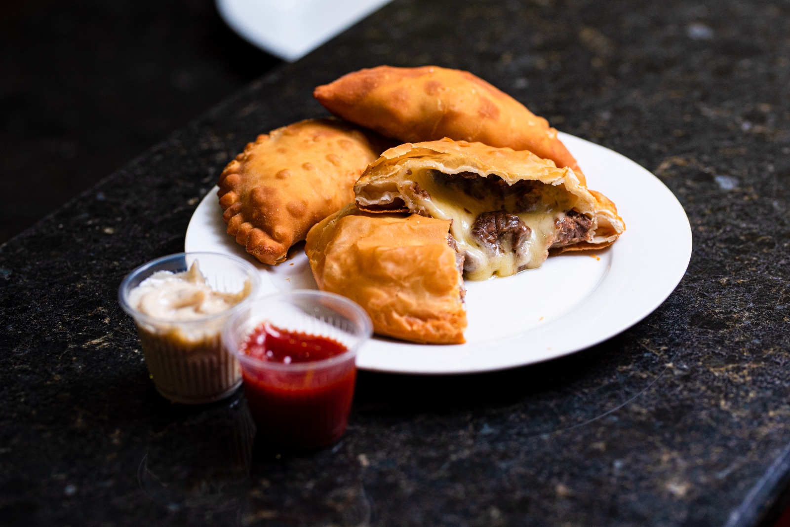 Carne Picada con Queso