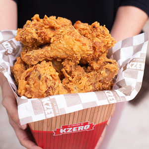 Combo pollo frito x 12 piezas + acompañamiento + 1 Gaseosa 1.5 lts