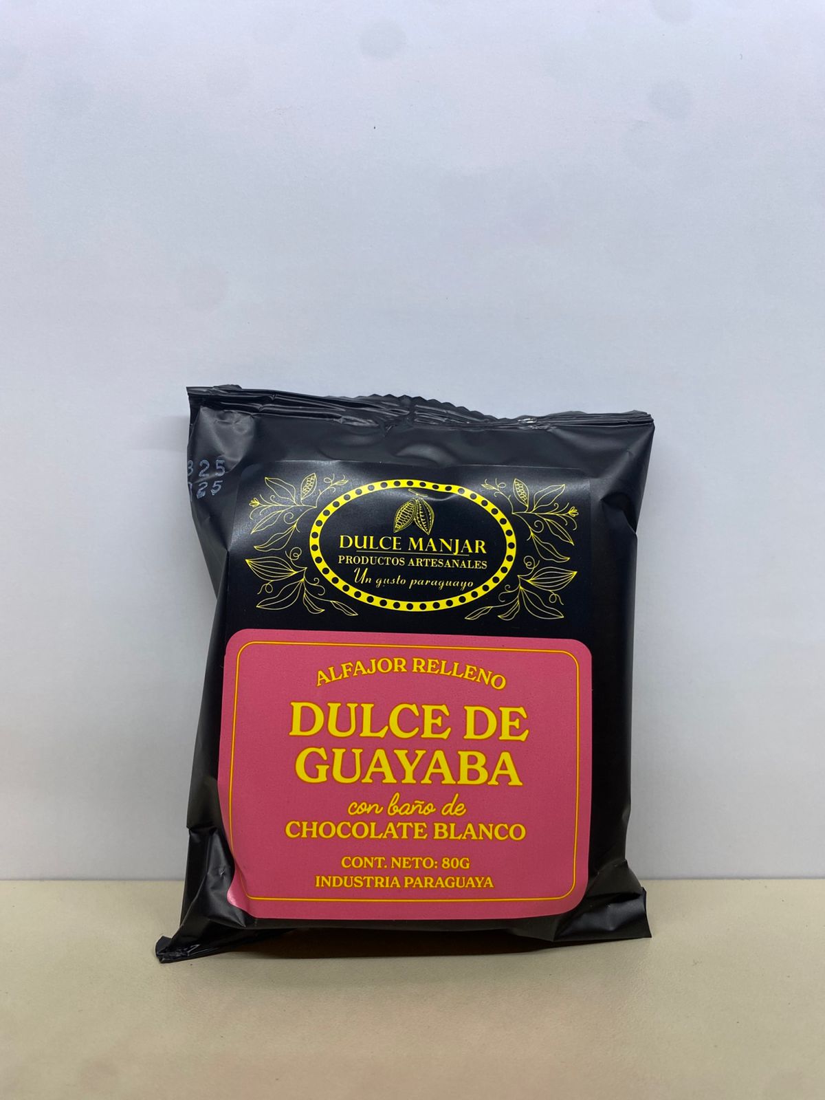 Dulce manjar alfajor de guayaba