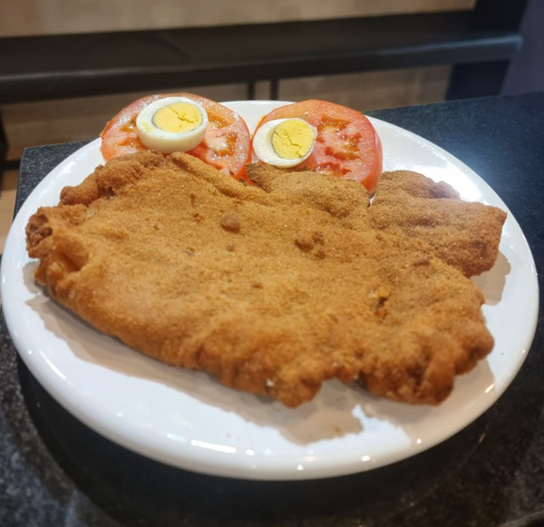 MILANESA DE CARNE RELLENA 