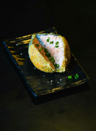 TEMAKI PHILADELPHIA HOT