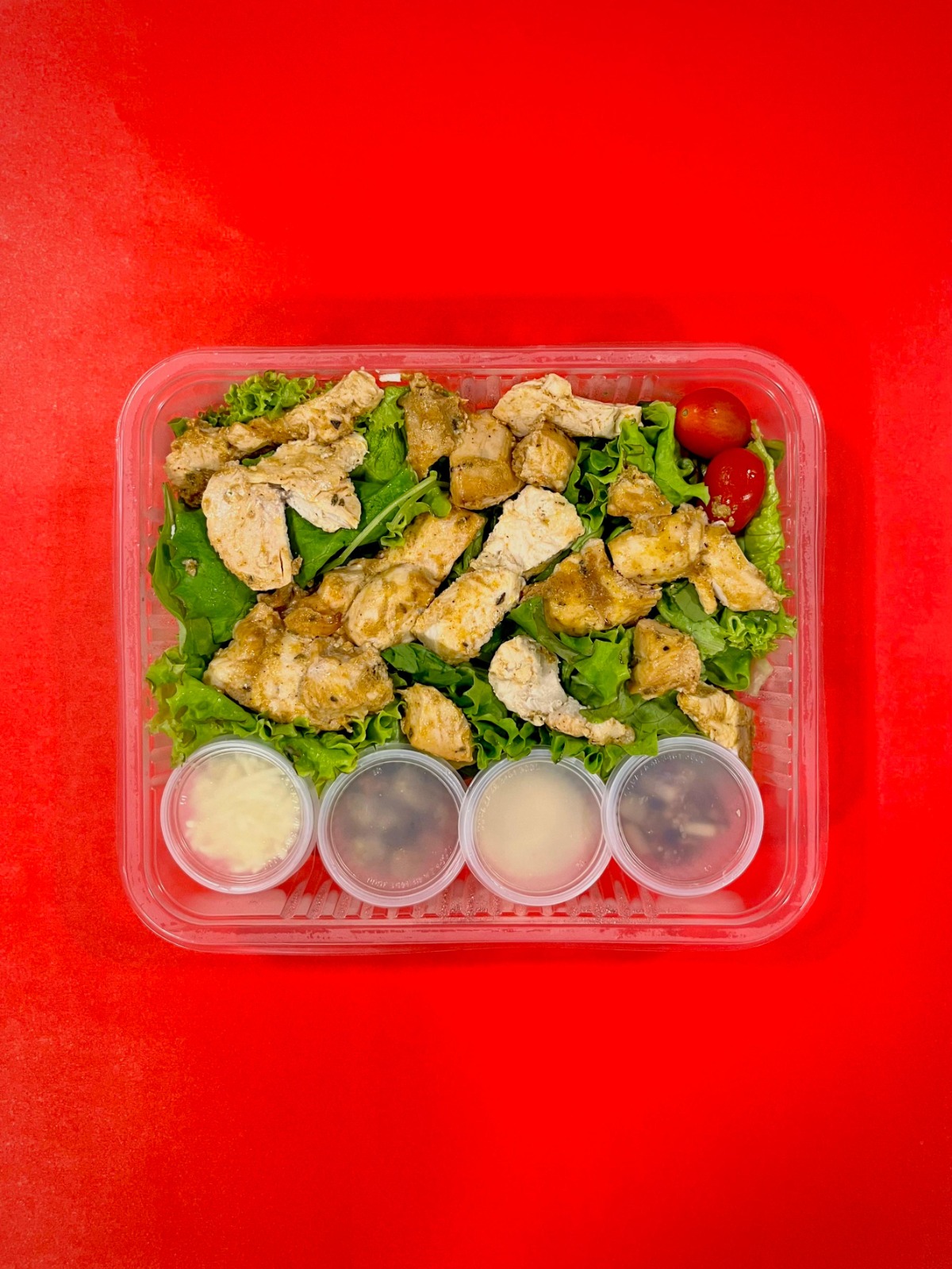  Ensalada Caesar de pollo (400 grs aprox)