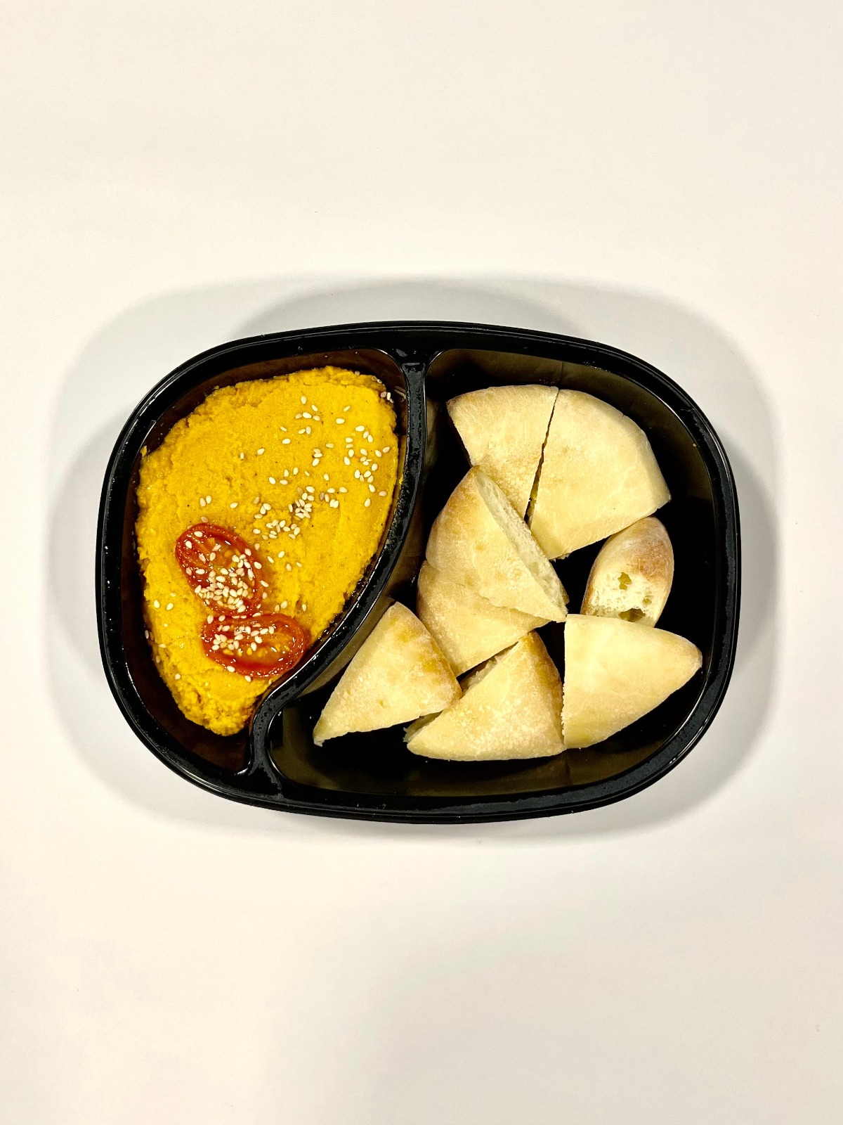 Hummus con pan pita (250 grs aprox)