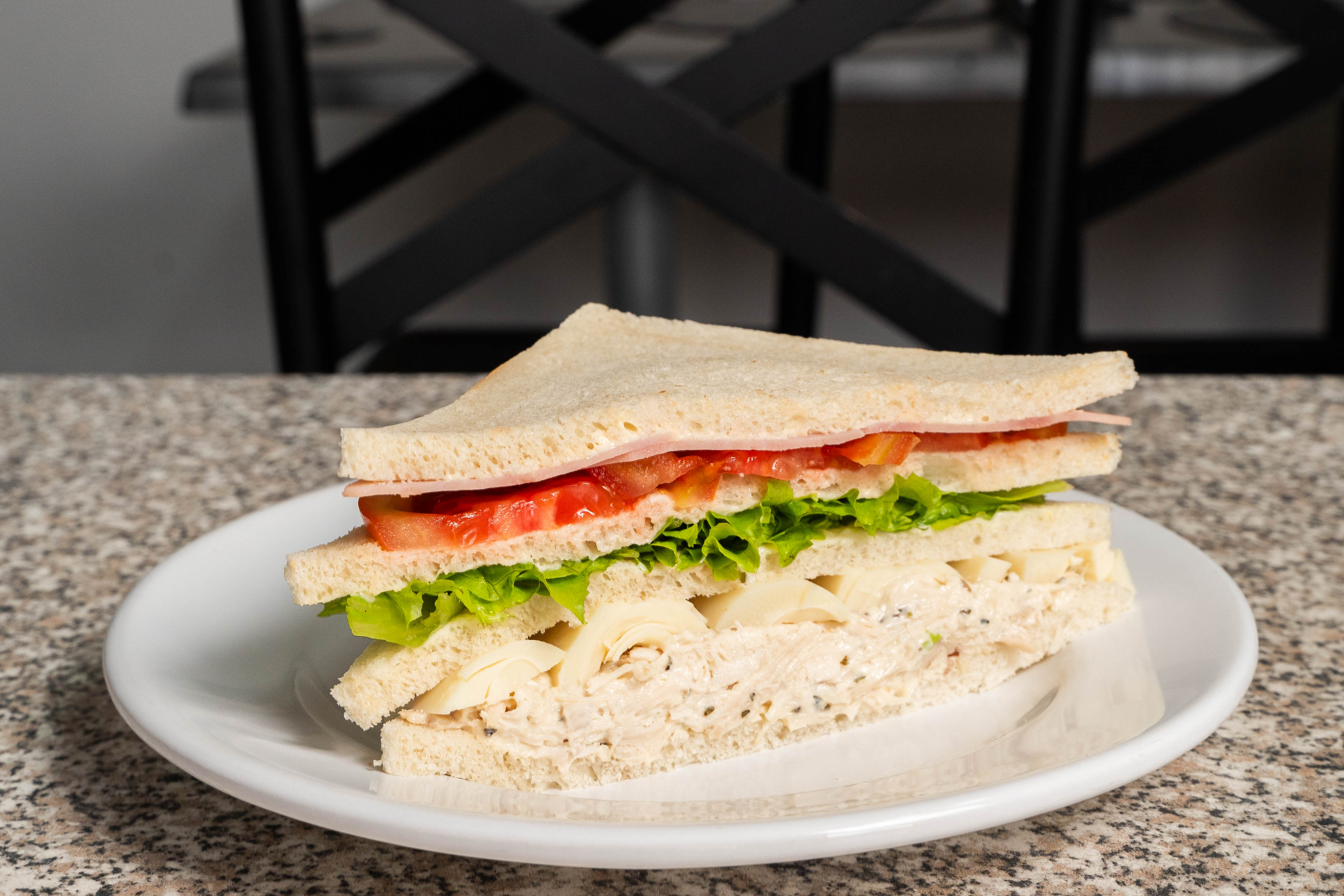 SANDWICH DE PALMITO C/POLLO - PAN BLANCO
