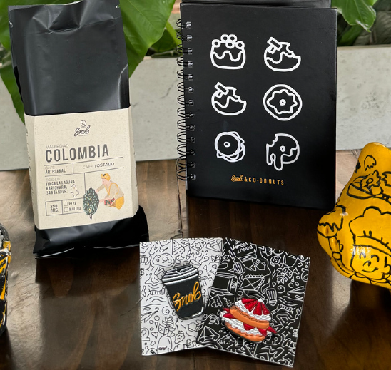 ARMA TU REGALO 