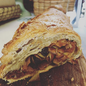 Strudel de manzana (porción)