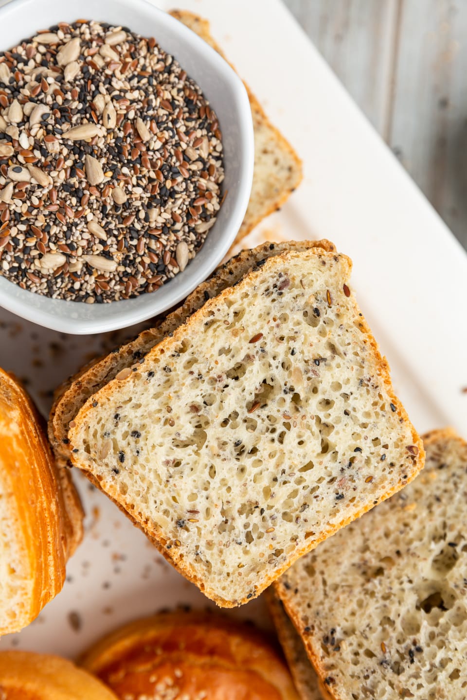 PAN DE SANDWICH CON SEMILLAS 800GR