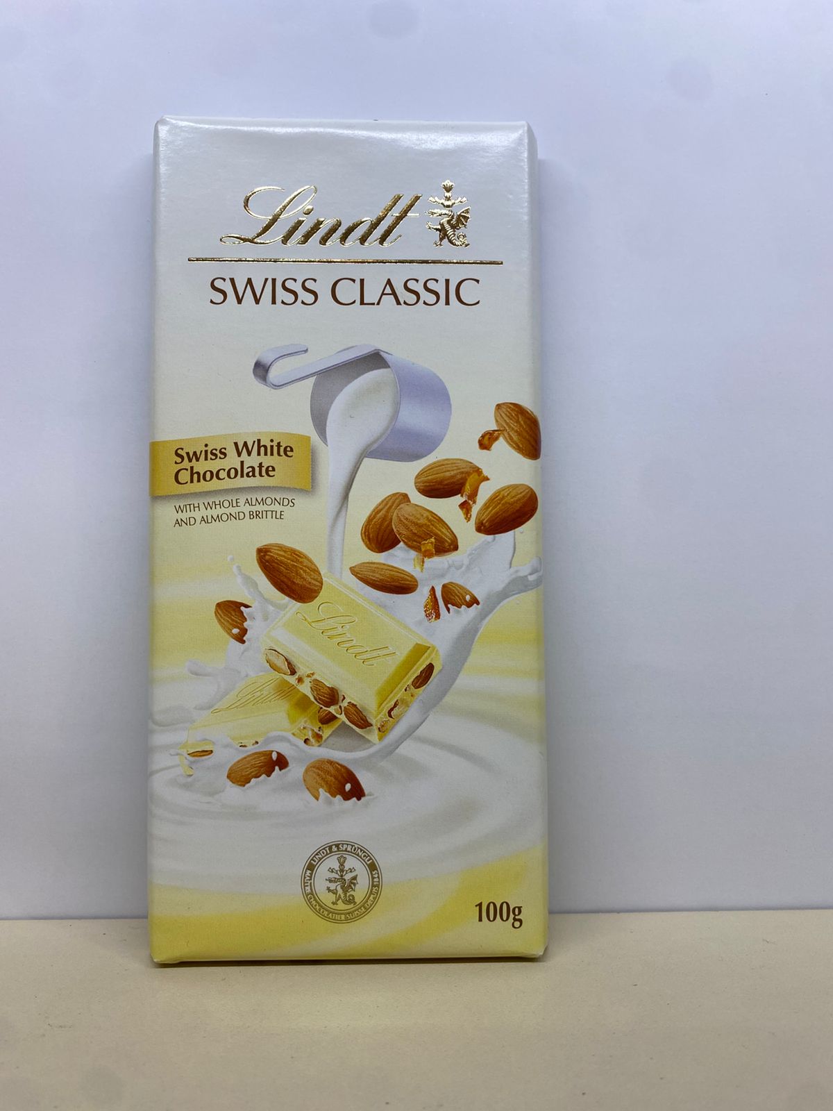 Lindt swisstabla choco blanco y almendra
