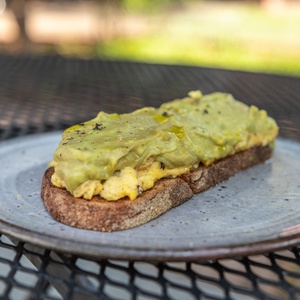 Tostadas de aguacate