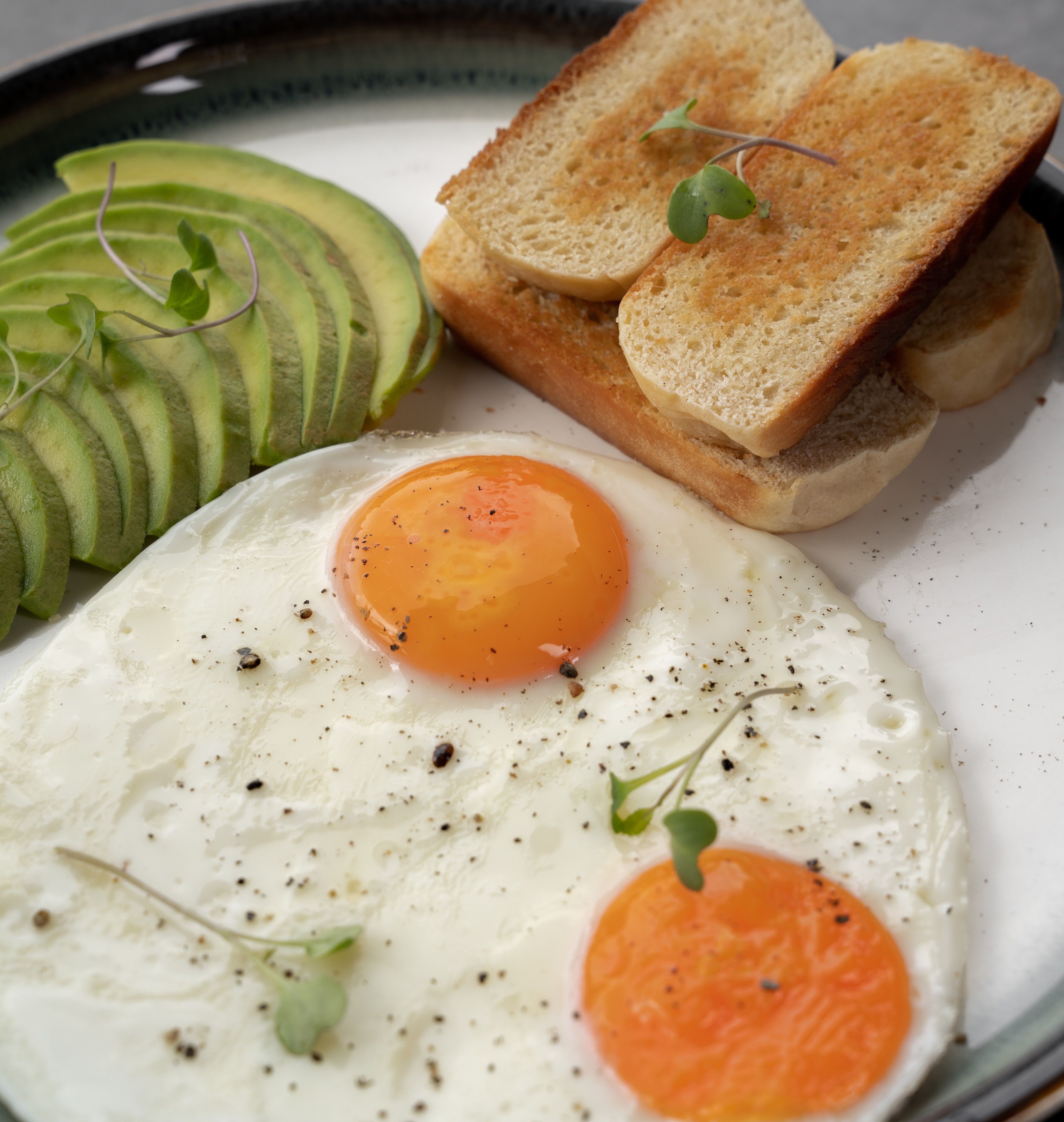 HUEVOS ESTRELLADOS