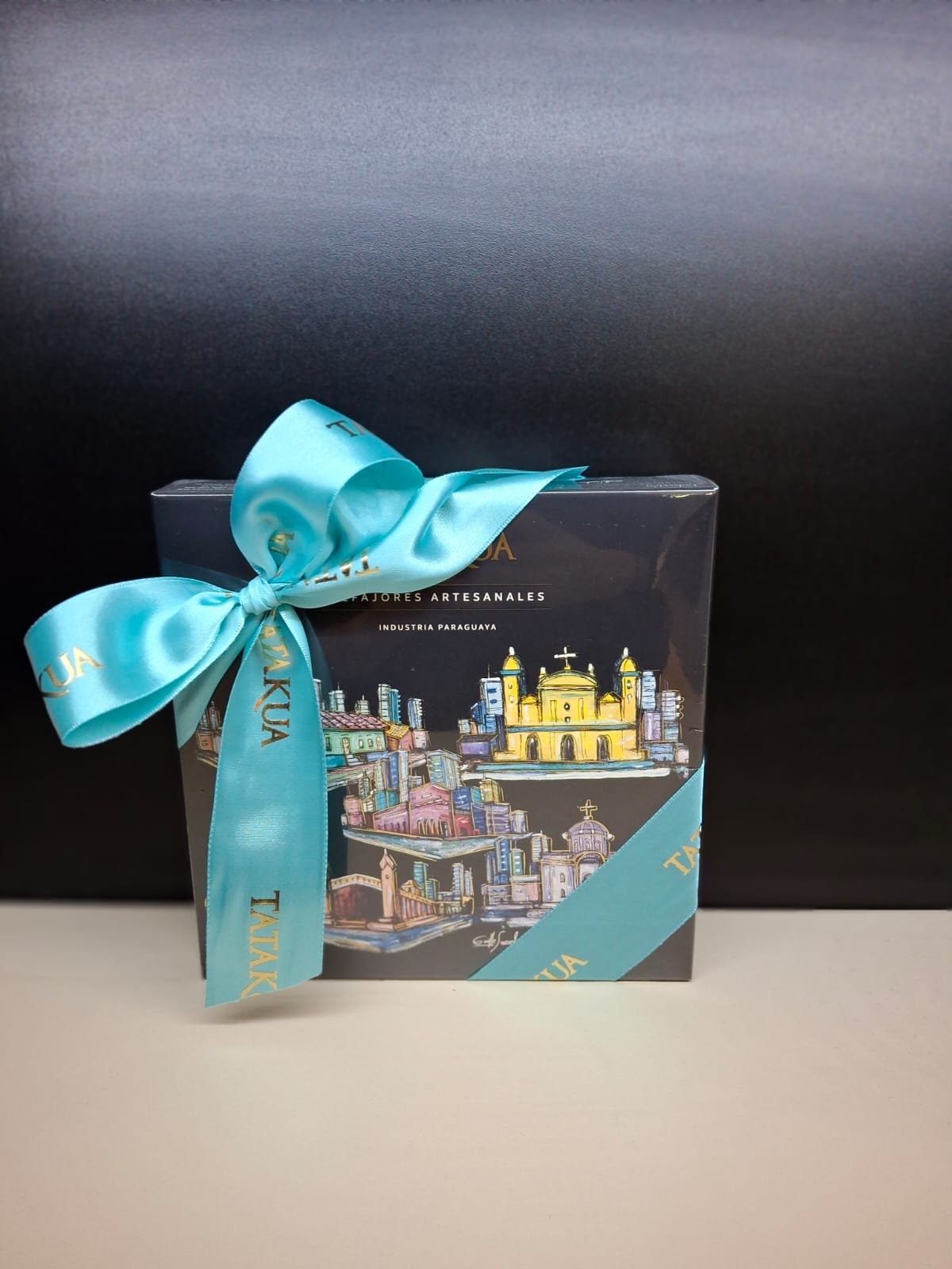 Tatakua alfajores artesanales x9