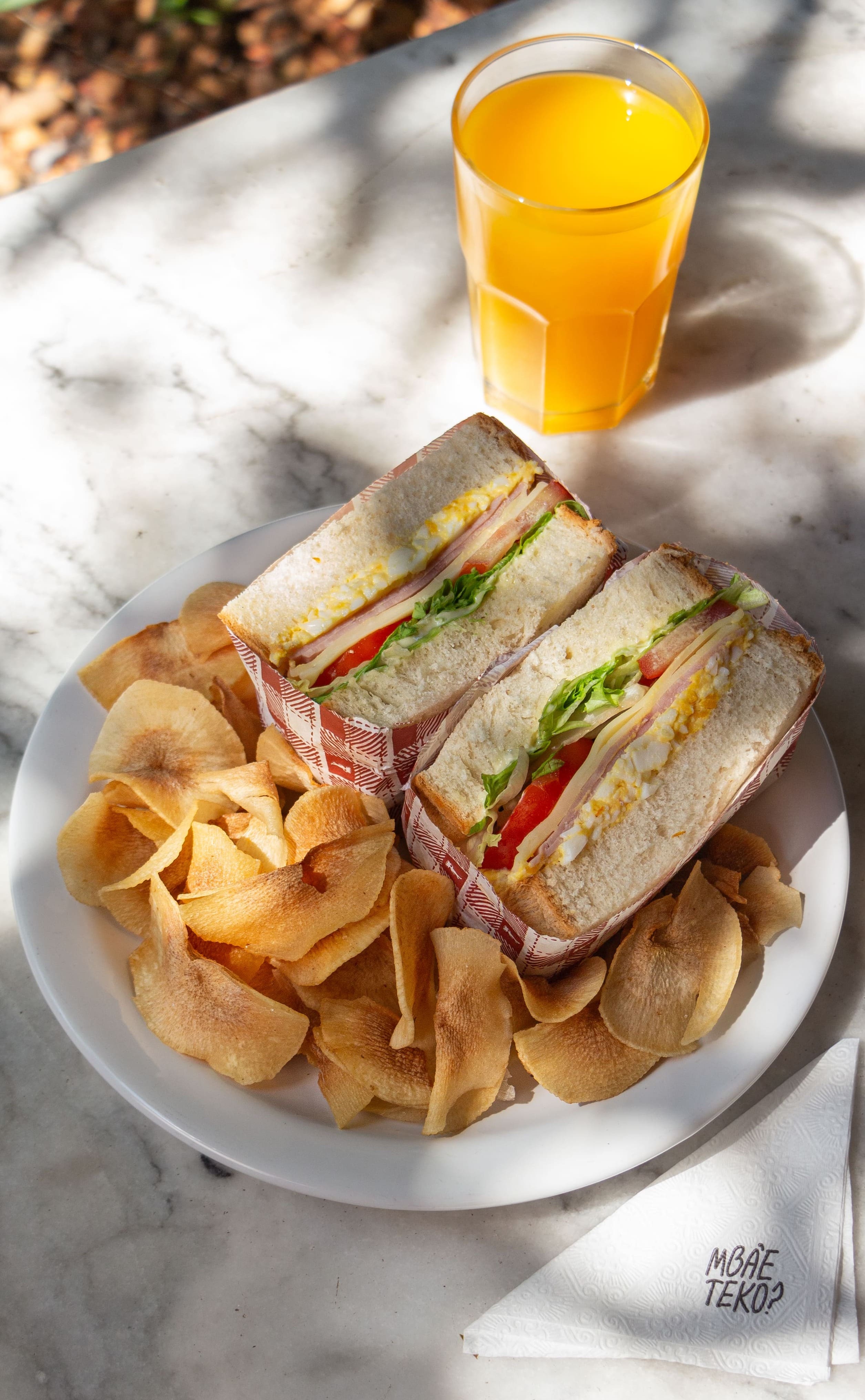 Sandwich de verdura completo